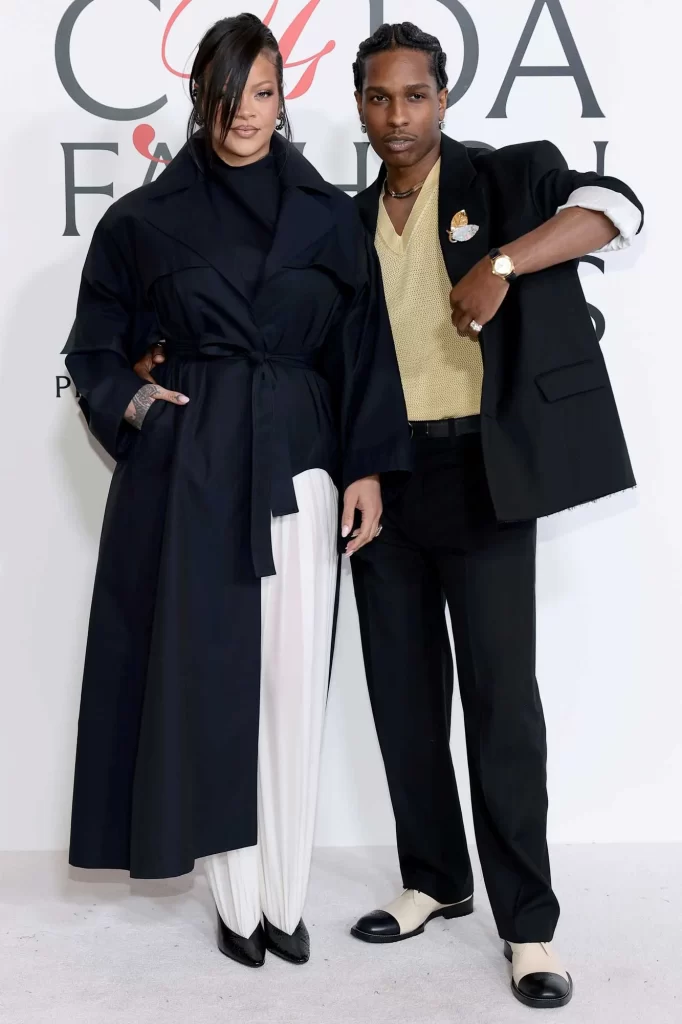 ریحانا با استایل «پس از زایمان رو به جلو» به فرش قرمز بازگشت