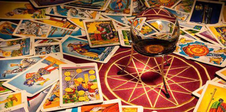 فال تاروت 24 آبان ۱۴۰۴