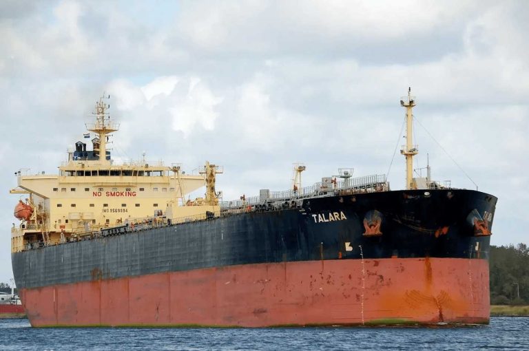 توقیف نفتکش تالارا