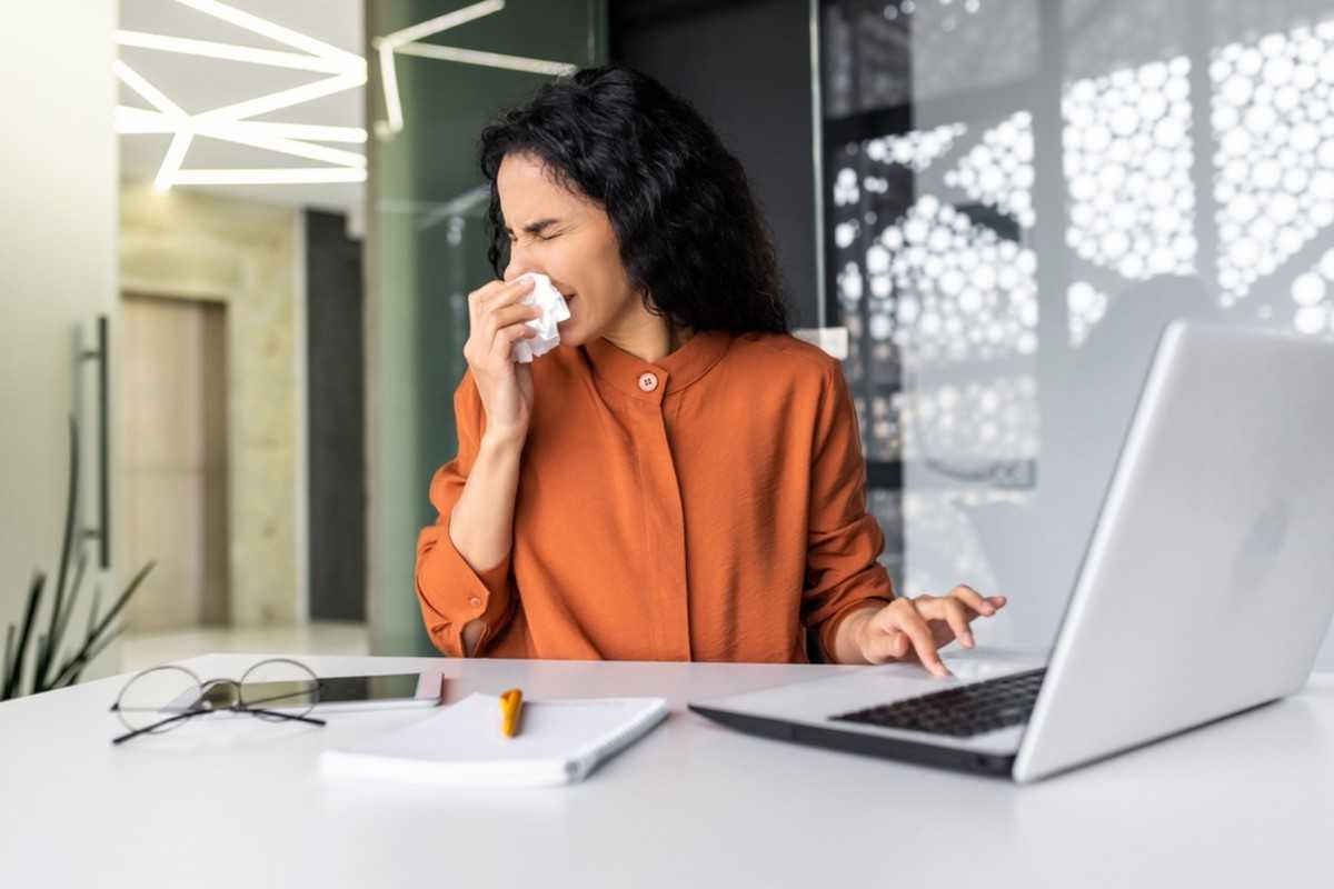 فال عطسه چهارشنبه 22 آبان 1404