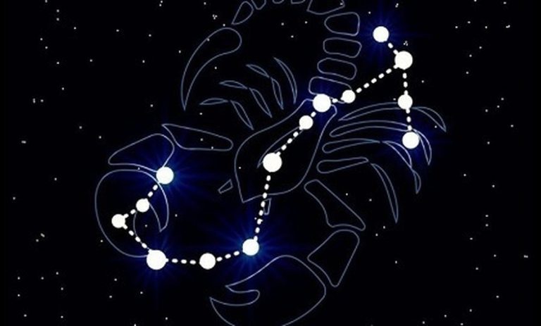 روزهای قمر در عقرب ابان ماه 1404