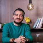 شاعر آهنگ من باید میرفتم محسن چاوشی