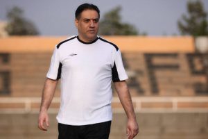 پیروانی در سکوت از جمع سرخپوشان جدا شد